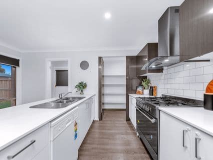 152 Henry Road, Pakenham - Thumbnail 7