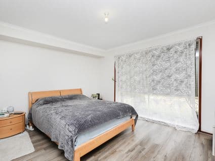 3 Warren Close, Mill Park - Thumbnail 8
