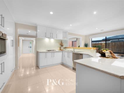 42 Galloway Drive, Narre Warren South - Thumbnail 5