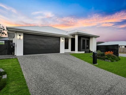 2 Adeline Loop, Julago - Image 1
