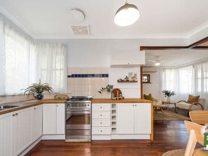10 Miranda Crescent, Coolbellup - Thumbnail 2