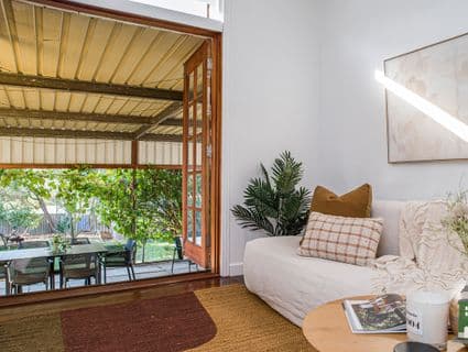 10 Miranda Crescent, Coolbellup - Thumbnail 4