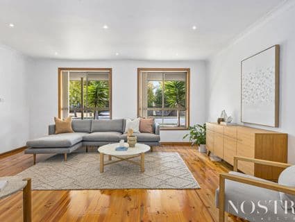 114 Garden Grove Drive, Mill Park - Thumbnail 2