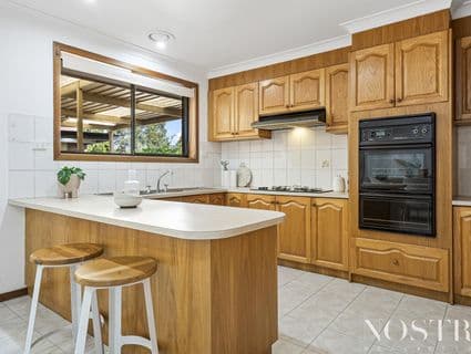 114 Garden Grove Drive, Mill Park - Thumbnail 8