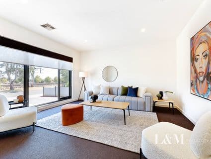 162 Railway Crescent, Dallas - Thumbnail 4