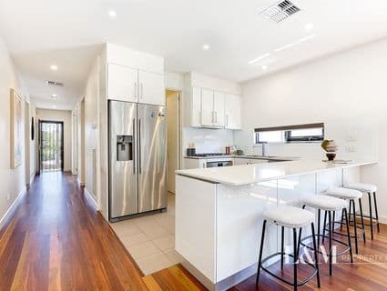 162 Railway Crescent, Dallas - Thumbnail 8