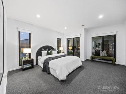 12 Gladiolus Circuit, Cranbourne North - Thumbnail 2