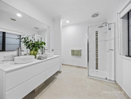 12 Gladiolus Circuit, Cranbourne North - Thumbnail 3