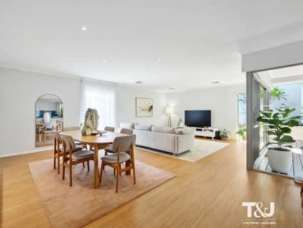 4 Bower Street, Scarborough - Thumbnail 3