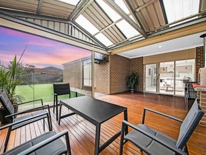 19 Yarraman Road, Manor Lakes - Thumbnail 3