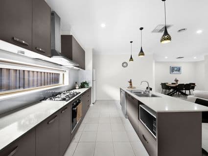 19 Yarraman Road, Manor Lakes - Thumbnail 6