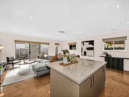 2/117 Mickleham Road, Tullamarine - Thumbnail 5