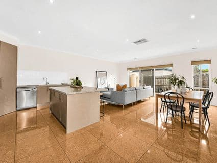 2/117 Mickleham Road, Tullamarine - Thumbnail 8