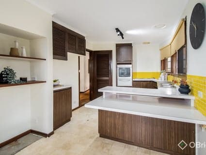 21 Cloverset Avenue, Narre Warren - Thumbnail 6