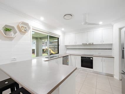 46 Iris Road, Kirkwood - Thumbnail 4
