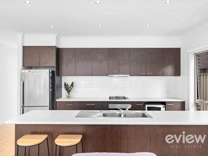 37 Almond Close, Werribee - Thumbnail 5