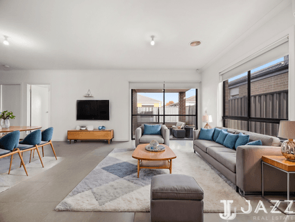 15 Elegante Road, Point Cook - Thumbnail 4