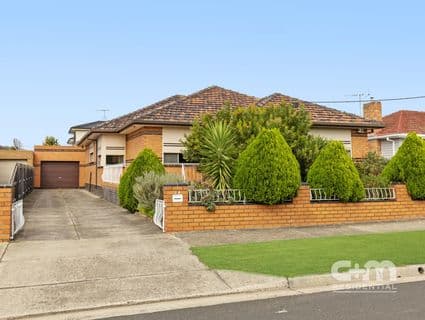 15 Exeter Street, Hadfield - Thumbnail 4