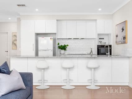 33A Bellairs Road, Kardinya - Image 1