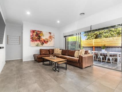 2/4 Boronia Close, Frankston - Thumbnail 3
