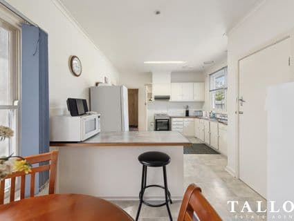 192 Salmon Street, Hastings - Thumbnail 5