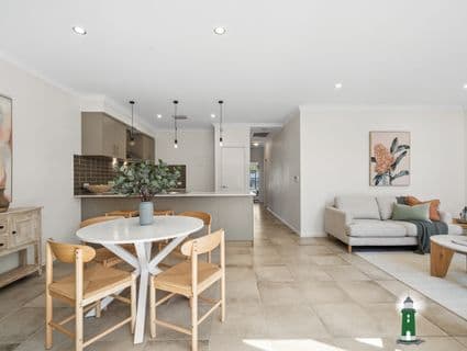 38 Jubilee Avenue, Success - Thumbnail 7