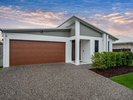 42 Callistemon Crescent, Bohle Plains - Image 1