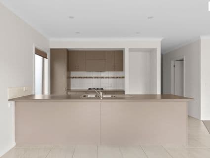 51 Moore Mews, Pakenham - Thumbnail 2