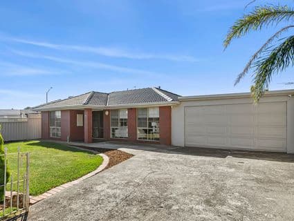61 Shakespeare Drive, Delahey - Image 1