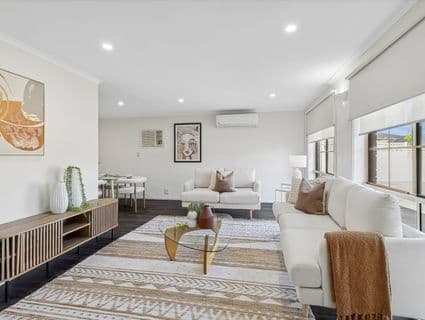 61 Shakespeare Drive, Delahey - Thumbnail 2