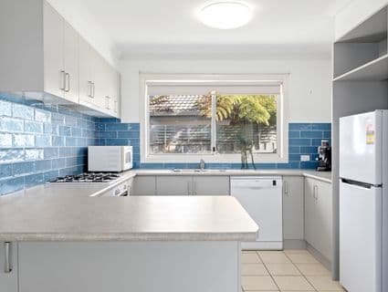 58 Hayes Avenue, Rosebud - Thumbnail 3