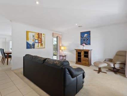 58 Hayes Avenue, Rosebud - Thumbnail 5