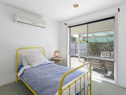 58 Hayes Avenue, Rosebud - Thumbnail 8