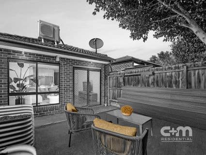 6/18 Josephine Street, Oak Park - Image 1