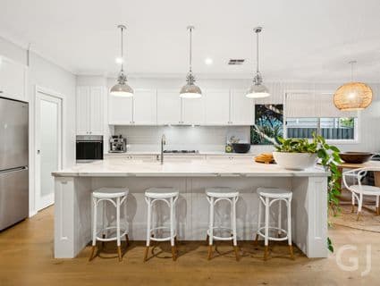 46 Salt Street, Windsor - Thumbnail 3