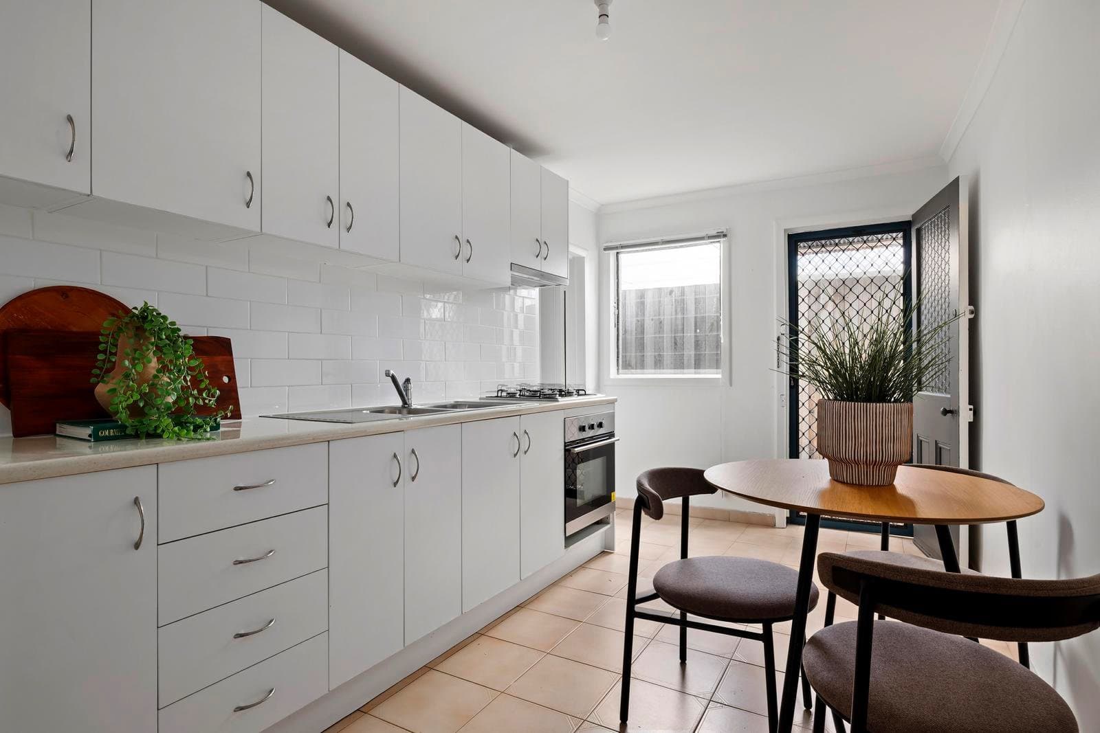 48 Moreland Road, Brunswick VIC 3056, Brunswick - Thumbnail 7
