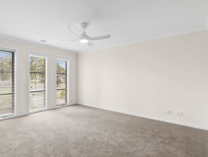 3 Kakadu View, South Morang - Thumbnail 2