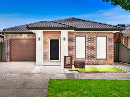 5 Finchley Way, Craigieburn - Image 1