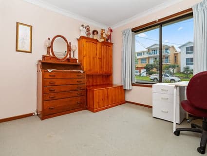 7 Barellan Street, Caves Beach - Thumbnail 7