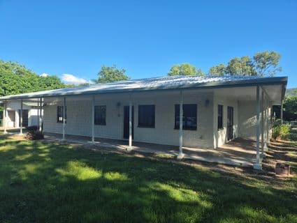 18 Moreton Bay Court, Nome - Image 1