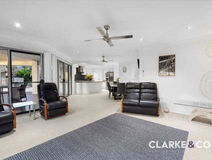 17 Cook Road, Glass House Mountains - Thumbnail 8