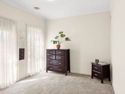 66 Wolviston Avenue, Hillside - Thumbnail 4