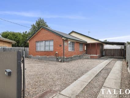16 Laurel Court, Hastings - Thumbnail 2
