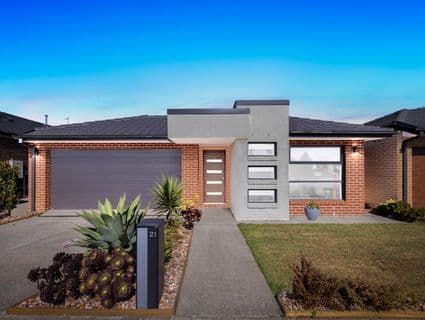 21 Pepita Crescent, Manor Lakes - Image 1