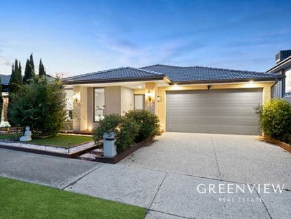 29 Shanahans Drive, Cranbourne North - Image 1