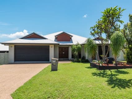 21 Shutehaven Circuit, Bushland Beach - Image 1