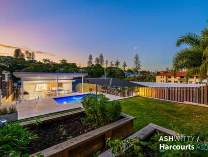 84 Dutton Street, Coolangatta - Thumbnail 5
