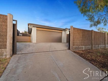 7 Anchorage Drive, Blind Bight - Thumbnail 2