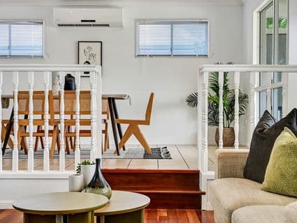 13 Scenic Drive, Mount Louisa - Thumbnail 3