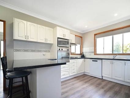 14 Central Avenue, Nords Wharf - Thumbnail 6